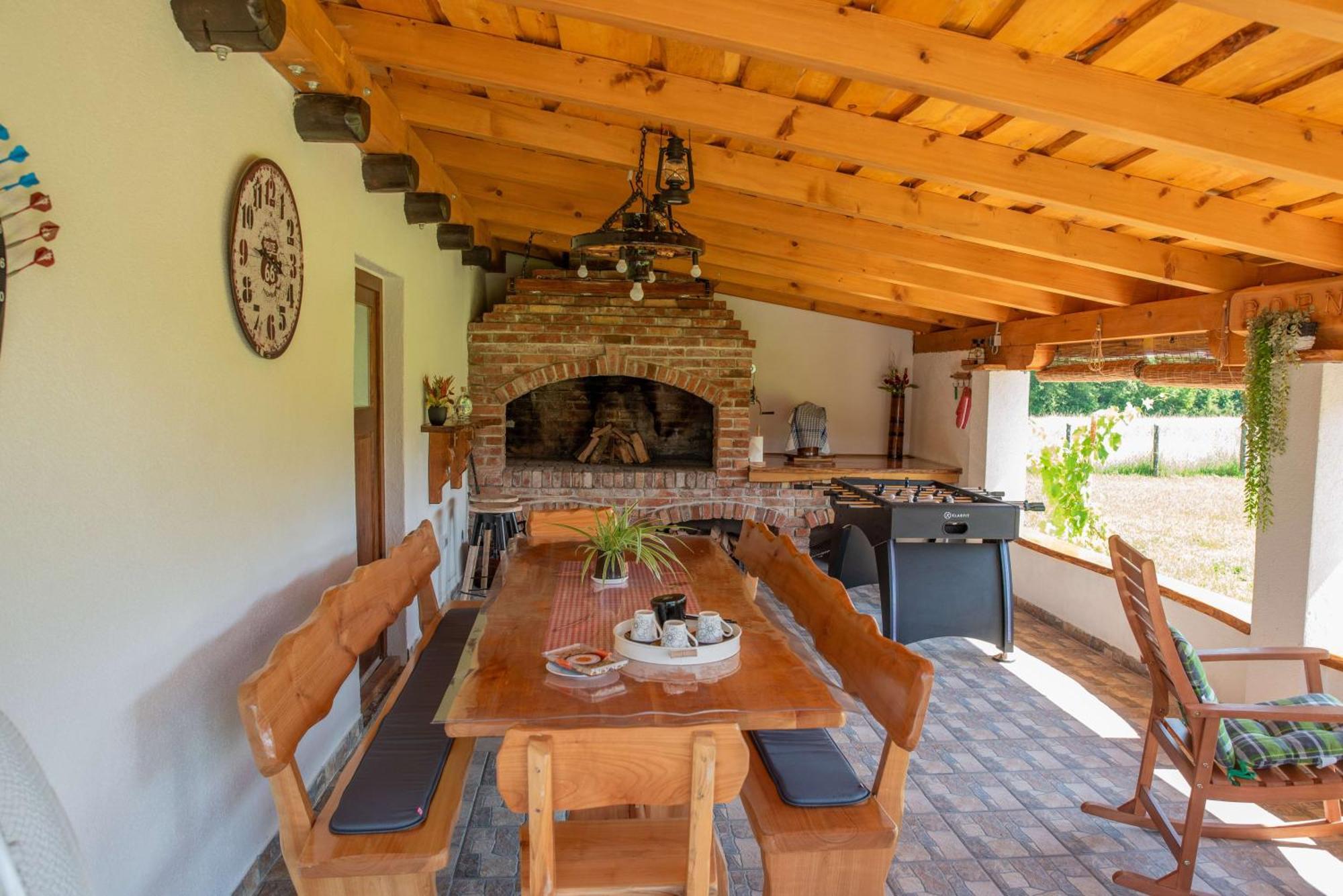 Kuca Za Odmor Boki Villa Gospić Dış mekan fotoğraf